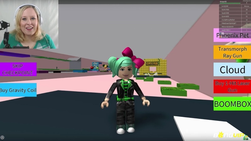 Một streamer đang phát trực tiếp quá trình xây dựng trong Roblox, với giao diện hiển thị số lượng người xem và donate trên màn hình.