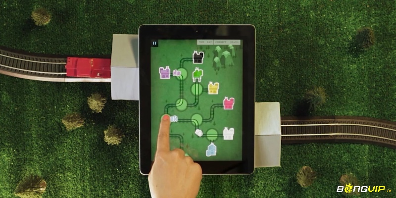 Game Lumosity có tích hợp hệ thống theo dõi tiến bộ thông qua quá trình chơi, giúp gamer đánh giá cải thiện tư duy.