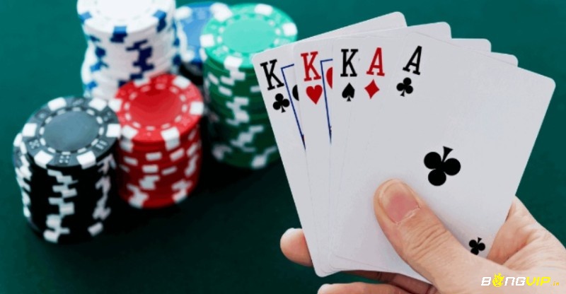 Biết tránh bài biên và tối ưu vị trí chơi là cách thắng rake thay vì bị rake nuốt chửng