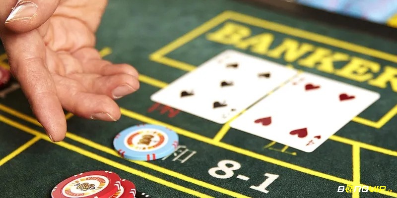 Nguyên tắc cơ bản nhất trong quản lý vốn Baccarat là quy tắc 5% - không bao giờ cược quá 5% tổng vốn trong một ván bài