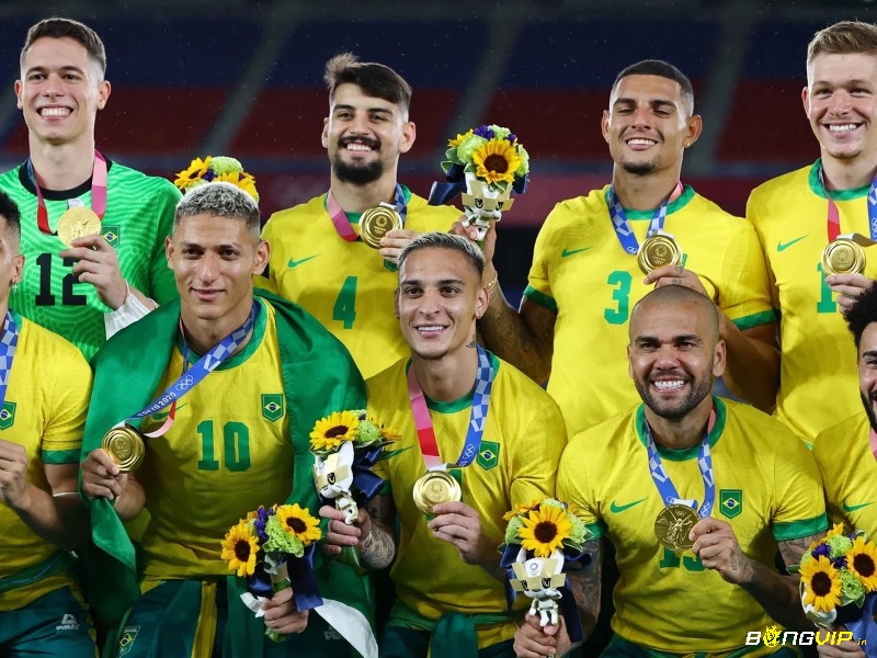 Brazil giành hai huy chương vàng liên tiếp và phá bỏ lời nguyền Olympic ngay trên sân nhà.