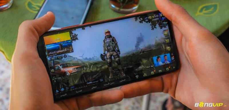 Trải nghiệm miễn phí và mua vật phẩm trong ứng dụng của game mobile chiến thuật hay nhất.