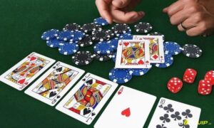 Cách đánh phỏm 8 cây hiệu quả cho người mới và cao thủ