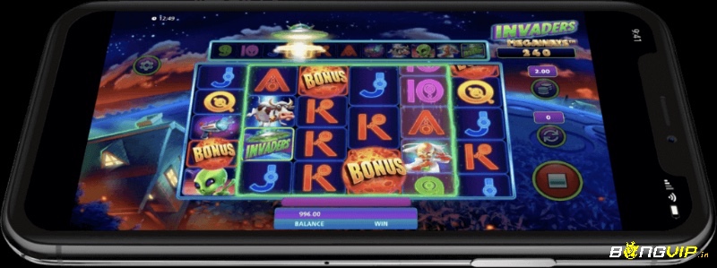 Người chơi trải nghiệm game slot Android 2025 với cốt truyện phiêu lưu, chủ đề văn hóa Việt và tính năng xã hội hấp dẫn