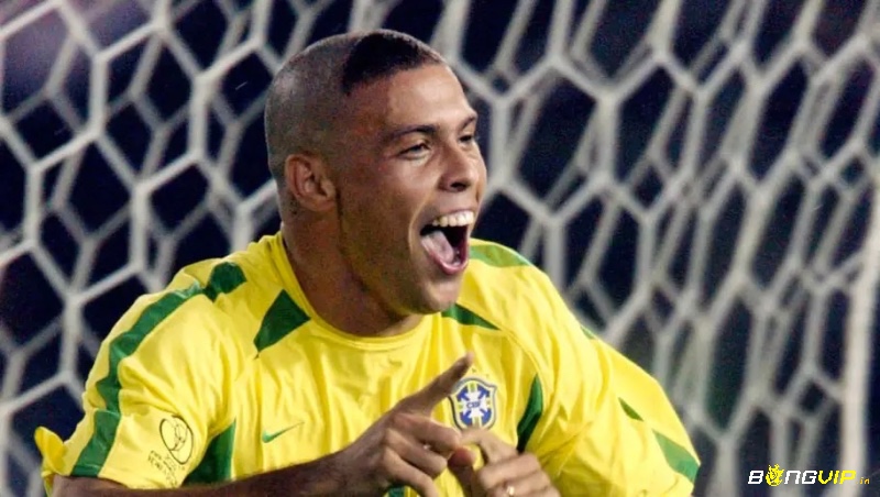 Ronaldo Nazário – “Người ngoài hành tinh” Brazil, biểu tượng của tốc độ, kỹ thuật và bản năng ghi bàn đỉnh cao