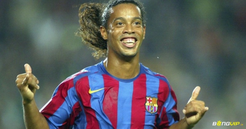 Ronaldinho huyền thoại Brazil với lối chơi kỹ thuật đẹp mắt