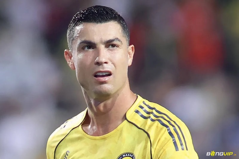 Cristiano Ronaldo nổi bật với khả năng săn bàn và nền tảng thể chất vượt trội