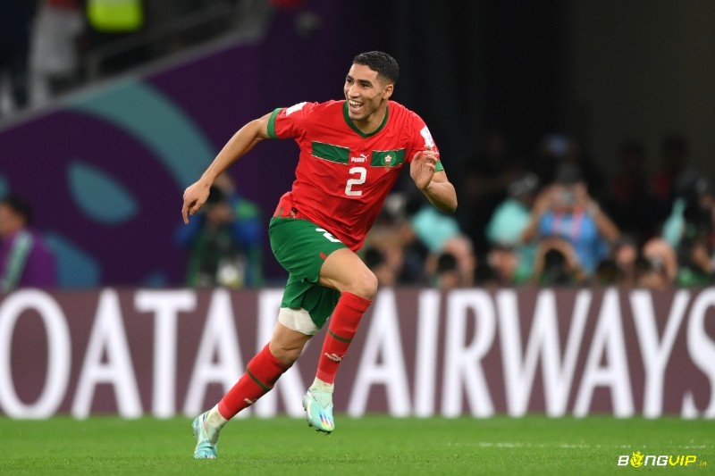 Achraf Hakimi tạo khác biệt nhờ những pha lên xuống biên giàu tốc độ